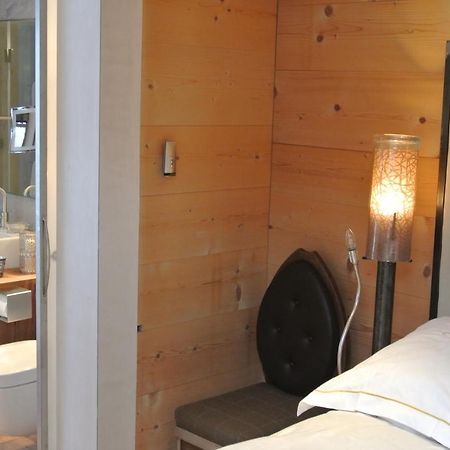 Backstage Hotel Chalet Rooms Zermatt Ngoại thất bức ảnh